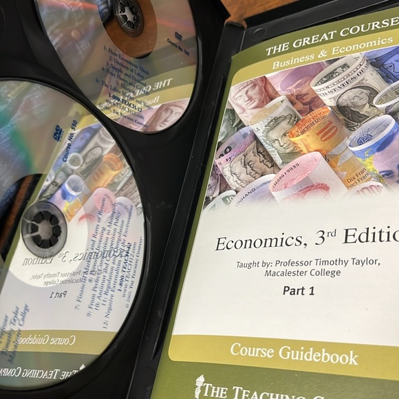 The Great Courses Economics 3rd Edition DVD - Picture 6 of 8